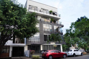 Estudio Norte El Bosque 405